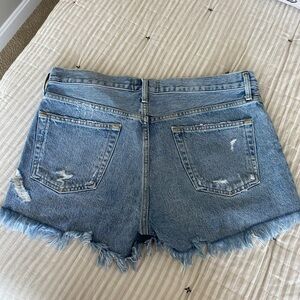 Like new Agolde denim shorts, very comfortable and stylish.